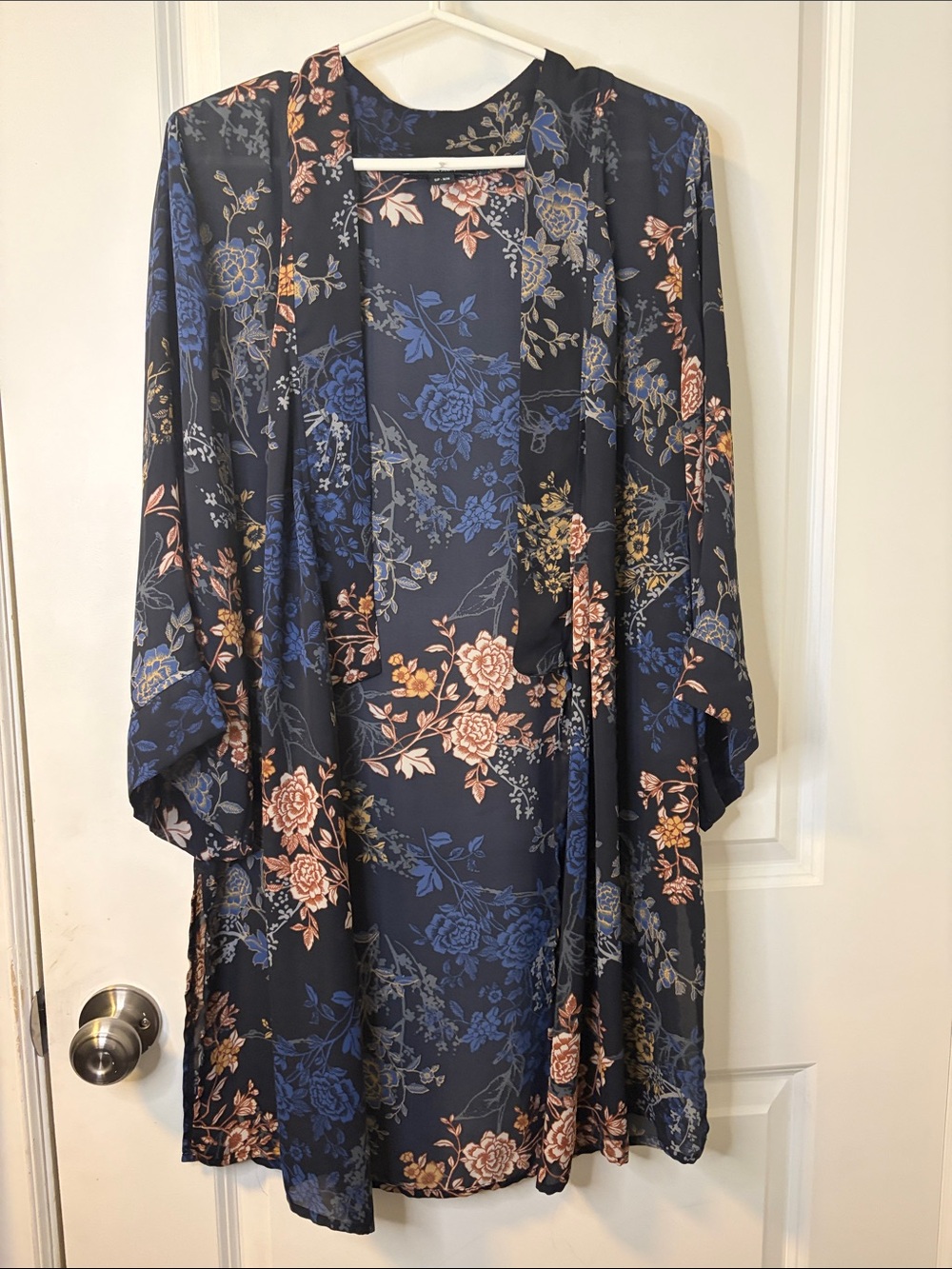 Tahari Navy Floral Satin Kimono with Blush & Blue Blooms